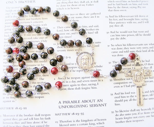 Holy Face Rosary -Catholic Rosary - Handmade-Rosary Beads-Serenity Gifts